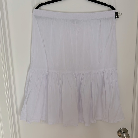 Maya Jones White Gauze Pull on Tiered Skirt - Picture 1 of 6